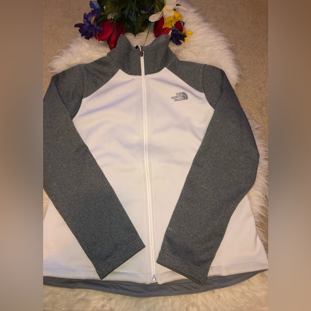 🌺 windfall zip up jacket 🌺